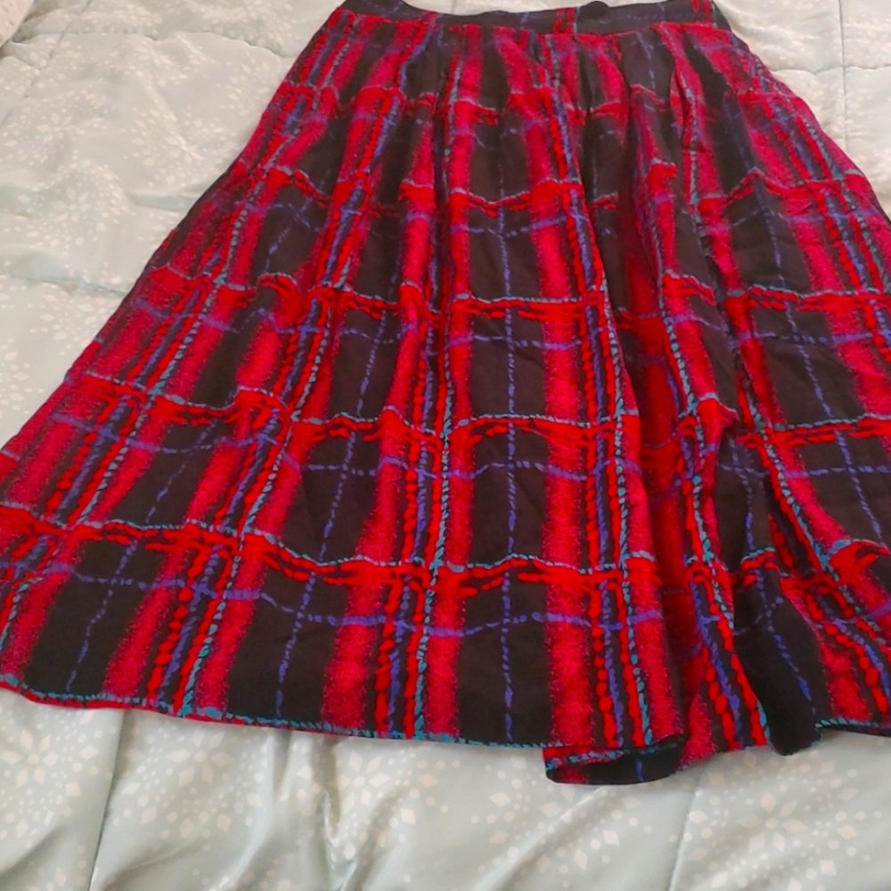 multi colored skirt size 14